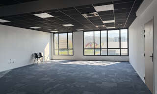 Bureau  68 m² à louer à Montmélian (73800)