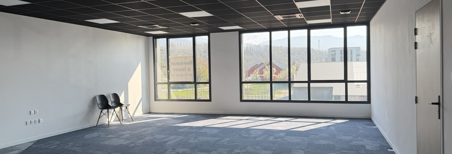 Bureau  68 m² à louer à Montmélian (73800)
