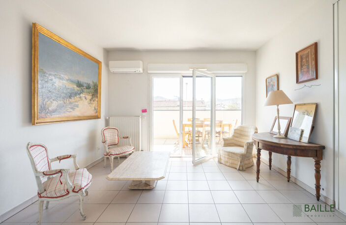 SAINT LOUP — photo 2