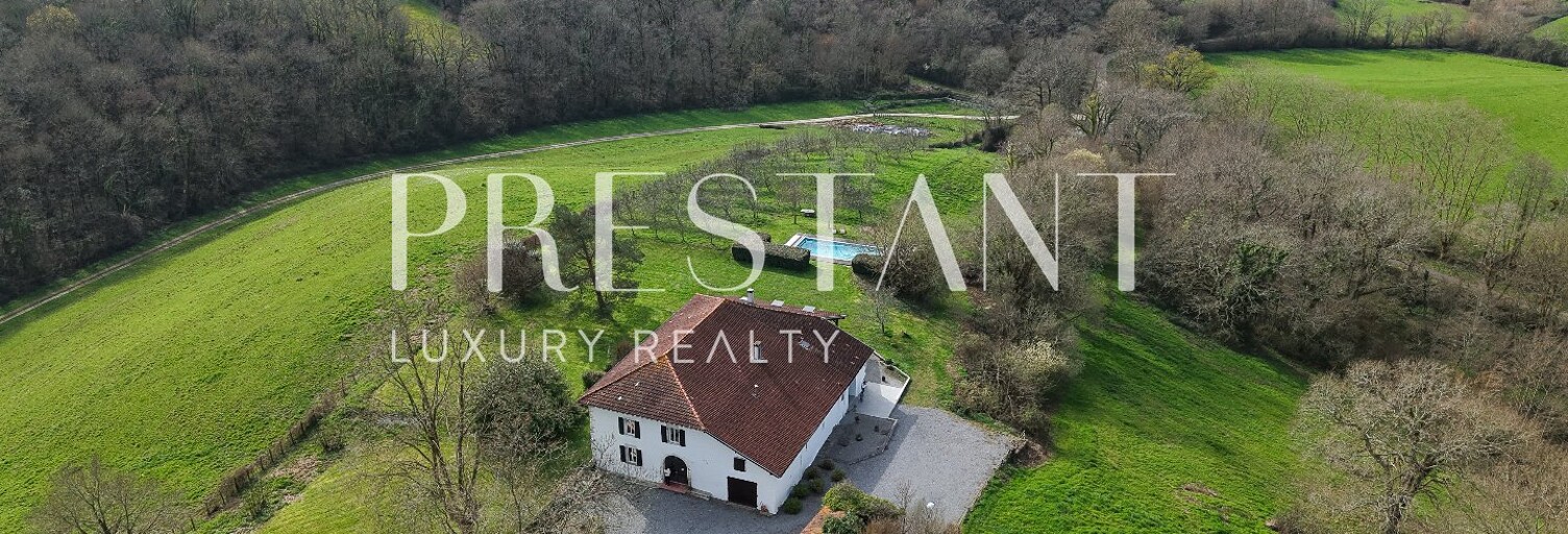 Maison 11 Pièces 488 m² à vendre à Bardos (64520)