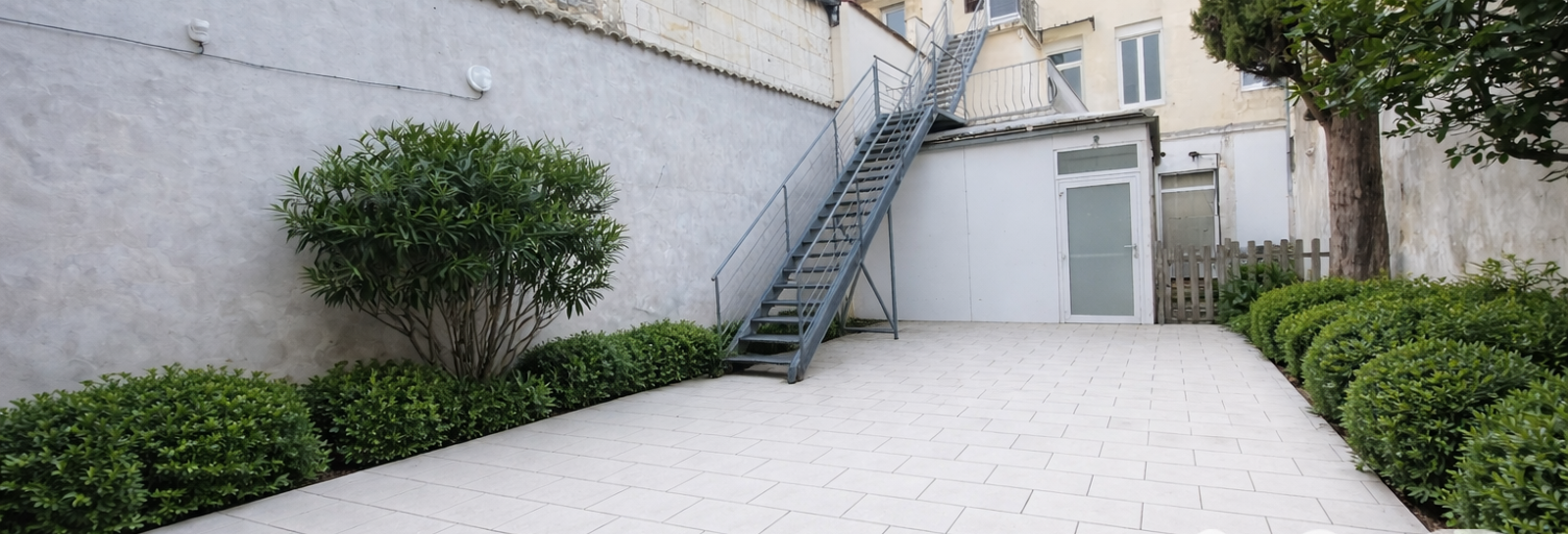 Immeuble  260 m² à vendre à Libourne (33500)