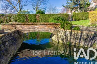 Maison 6 pièces 399000 €