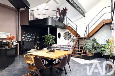Appartement 8 pièces 250000 €