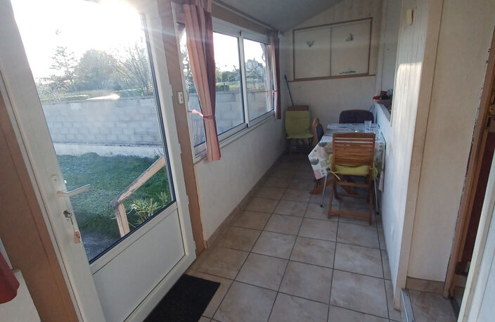 Maison de village avec terrain et dépendances — photo 2