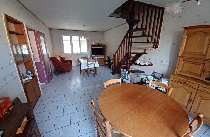 Maison de village avec terrain et dépendances — photo 4