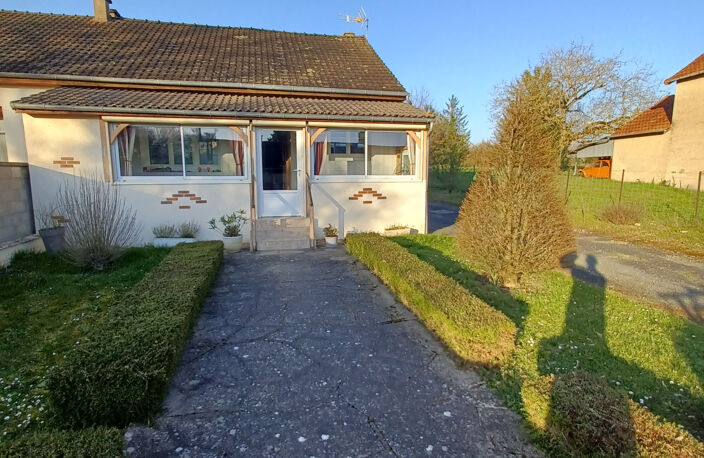Maison de village avec terrain et dépendances — photo 5