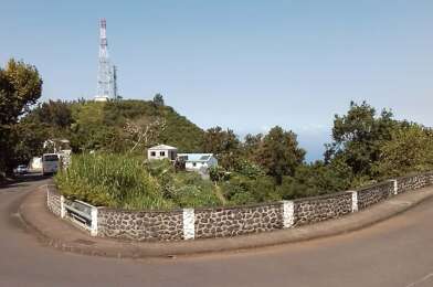 Immeuble  381600 €