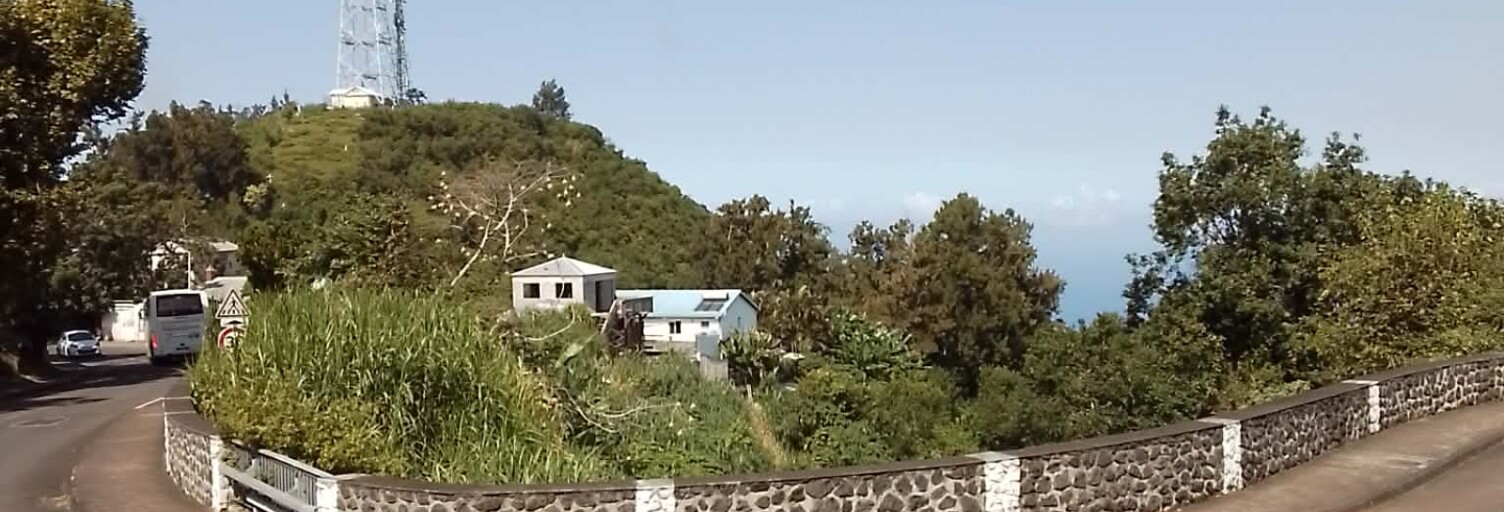 Immeuble  3102 m² à vendre à Saint-Leu (97416)