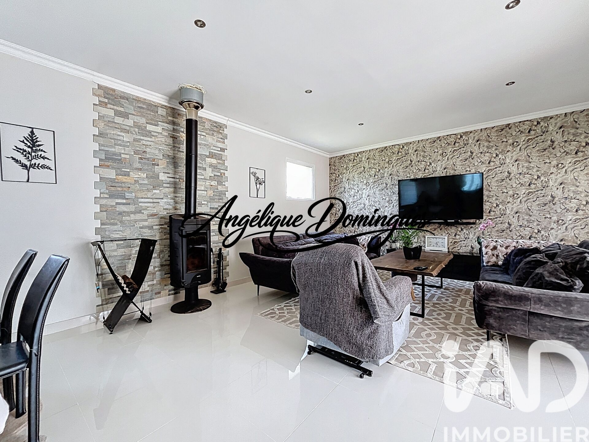Vente Maison/villa 8 pièces - Photo 2