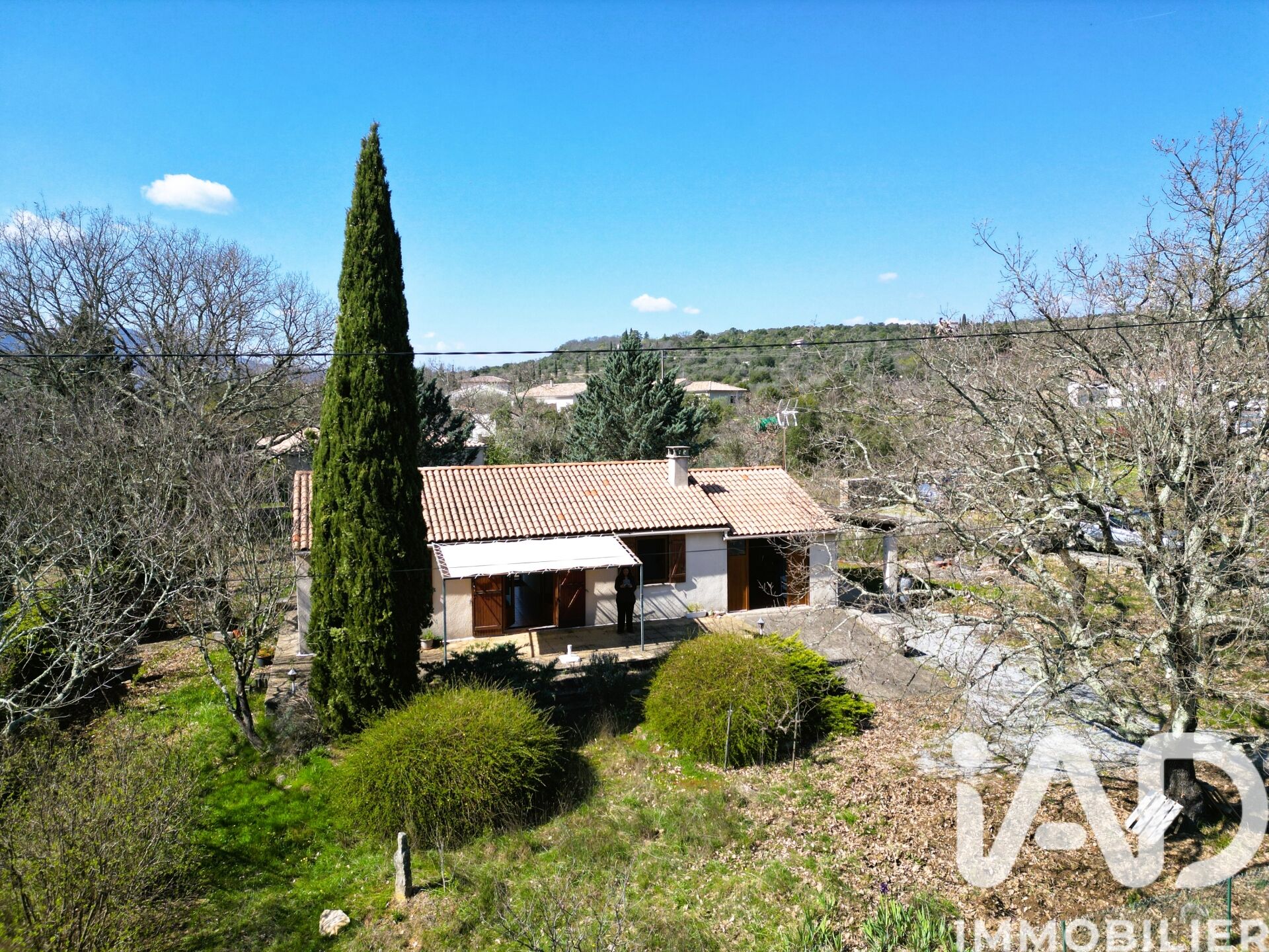 Les-Vans - 64m² - 3p. - 2ch.