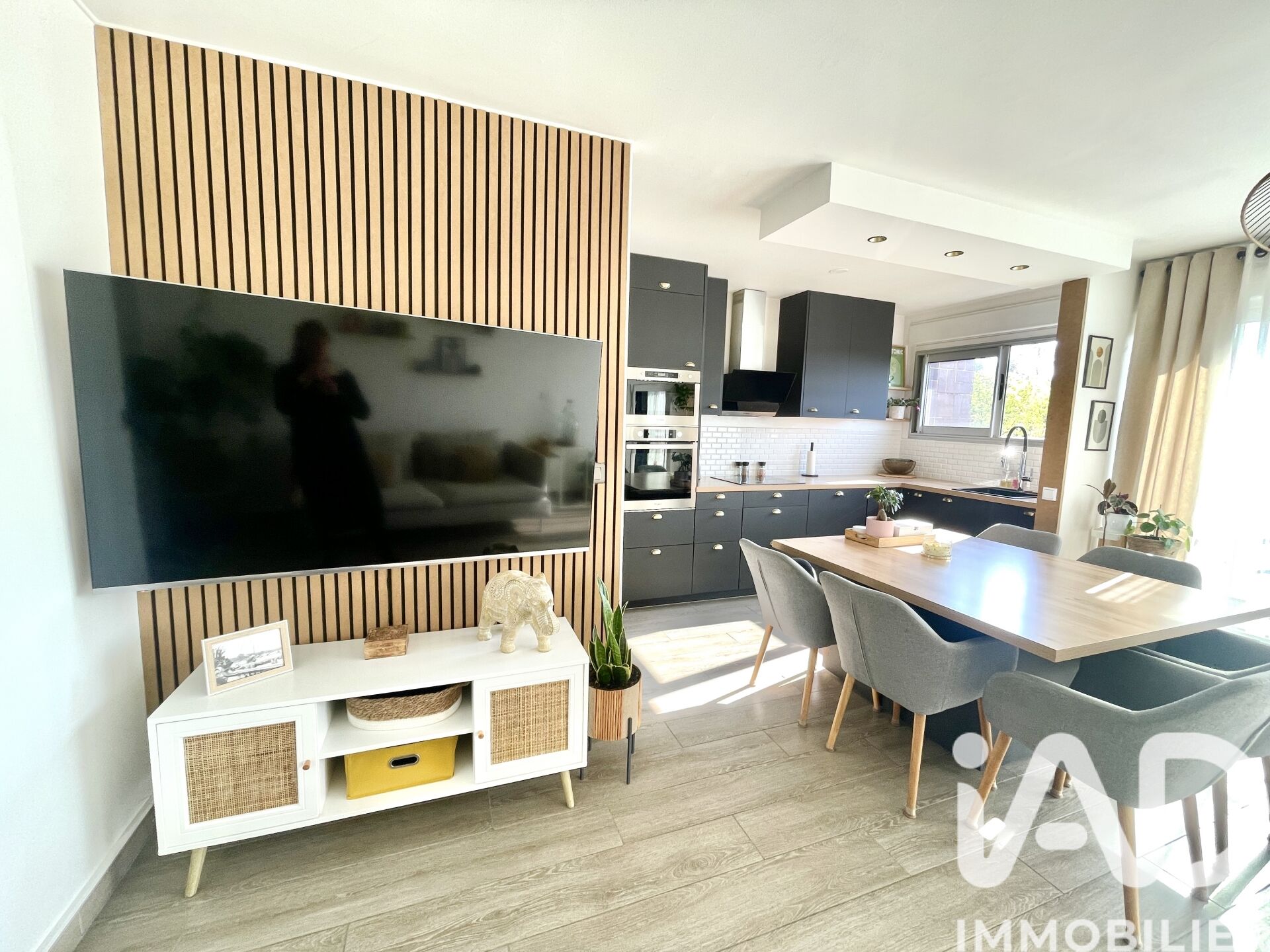 Brunoy - 52m² - 2p. - 1ch.