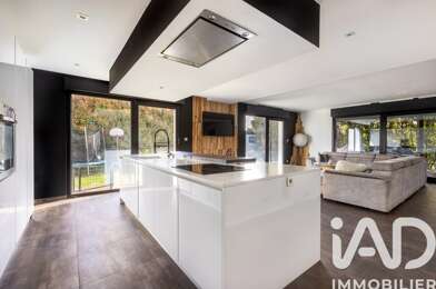 Maison 5 pièces 413000 €