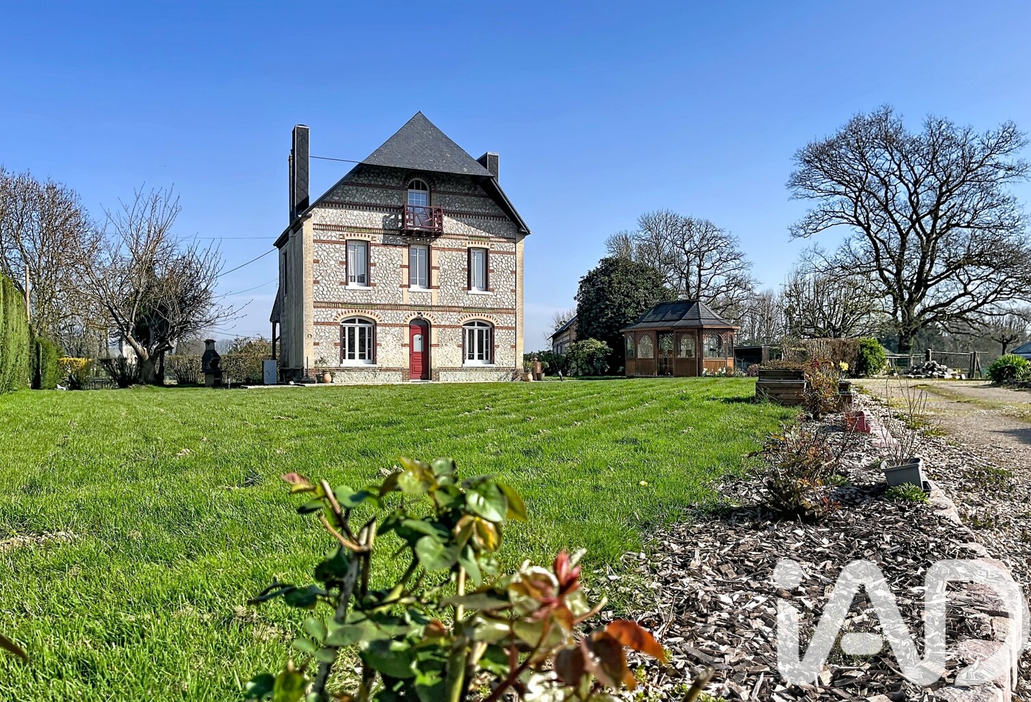 Vente Maison/villa 6 pièces — photo 1