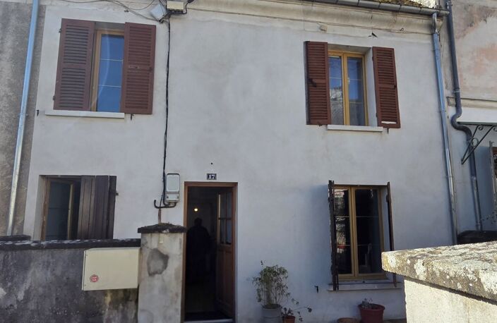 Vente Maison/villa 4 pièces — photo 2