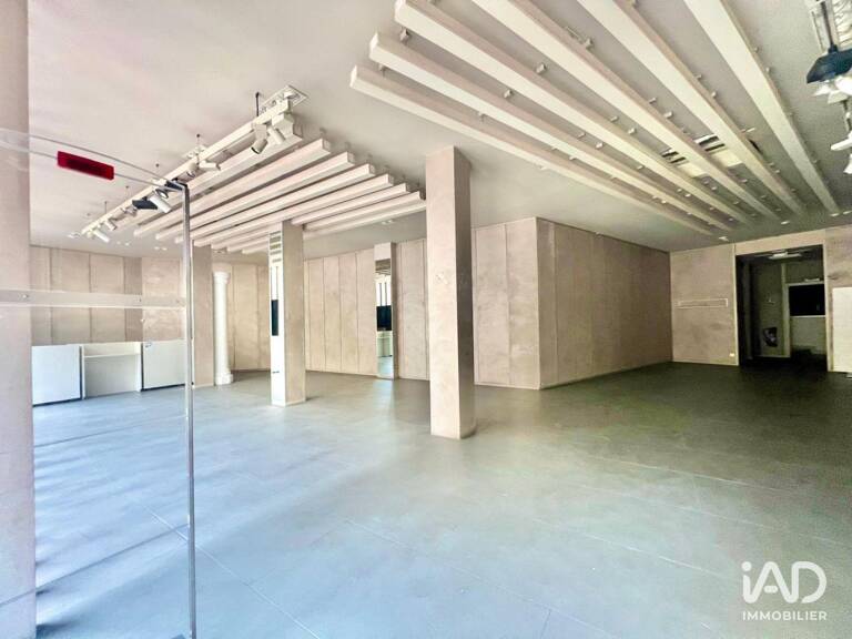 Location Boutique/Local commercial 255 m&sup2; — photo 1