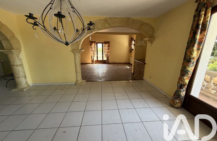 Vente Maison/villa 6 pièces — photo 2