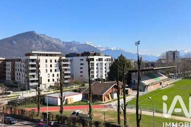 Appartement 4 pièces 389900 €