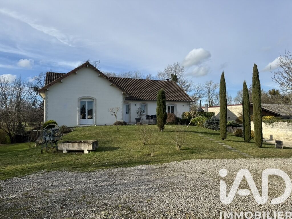 Brienne-La-Vieille - 186m² - 5p. - 4ch.