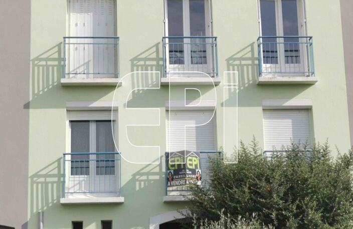 Réf 8152. Richelieu, Appartement T3 de 63,45 m² loué 420 &eur — photo 2