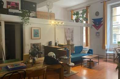 Appartement 3 pièces 1060 €