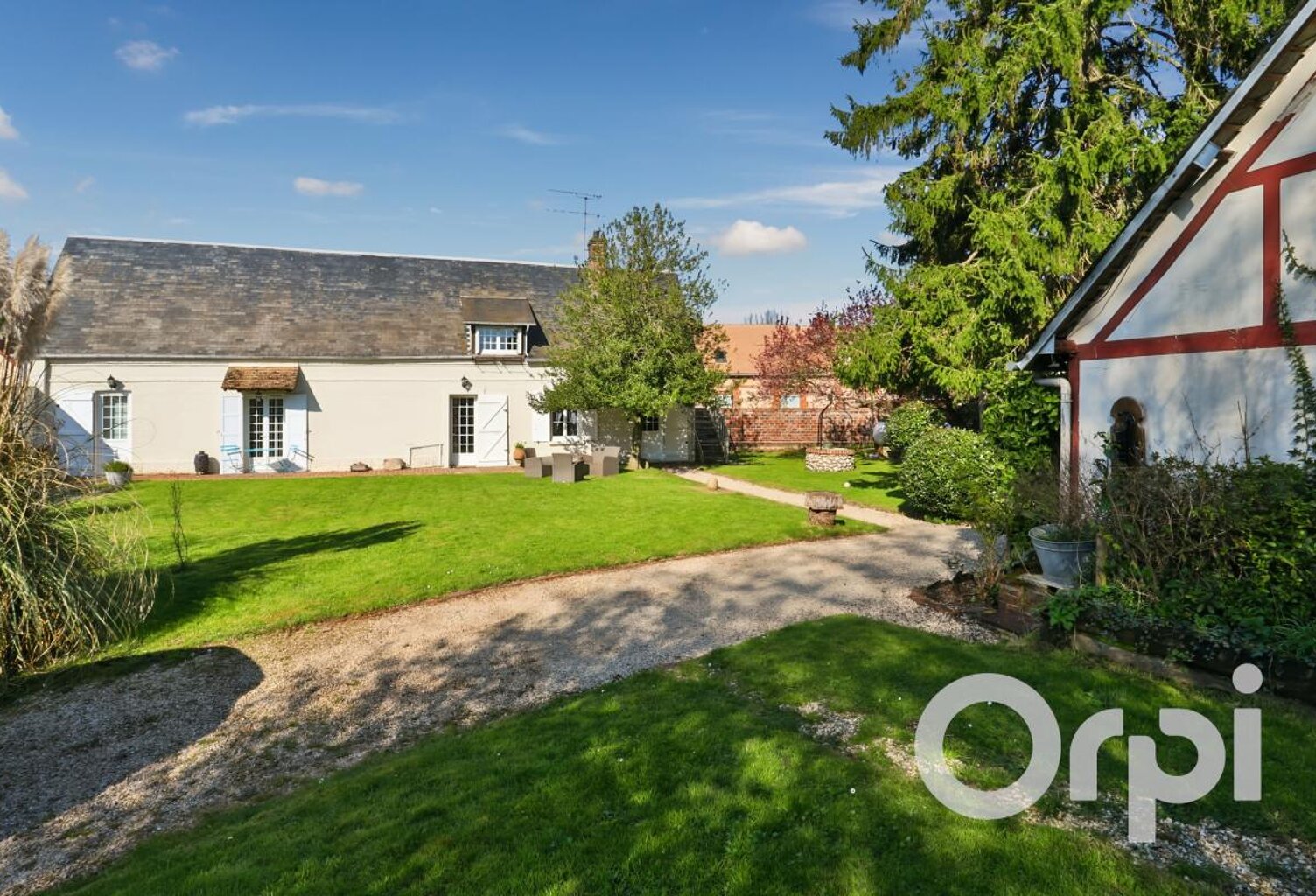 Maison À Vendre — photo 1