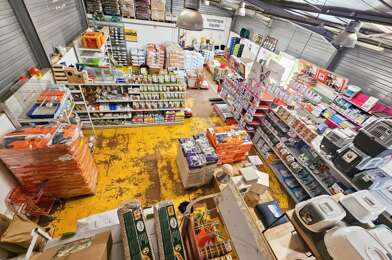 Commerce  124000 €