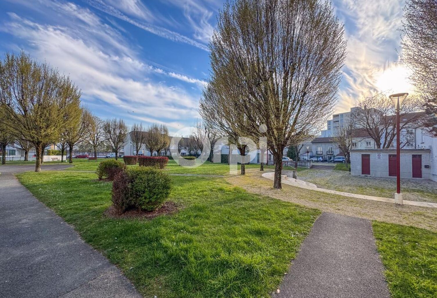 Appartement À Vendre — photo 1
