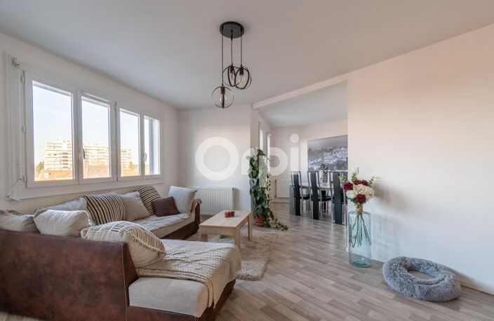 Appartement À Vendre — photo 3