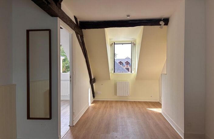 Appartement À Louer — photo 2