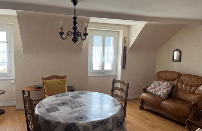 Appartement Le Croisic 4 pièces. Un bien rare sur le marché, alliant la solidité d'une petite copropriété et le confort d'un quartier "bulle" en plein centre-ville — photo 3