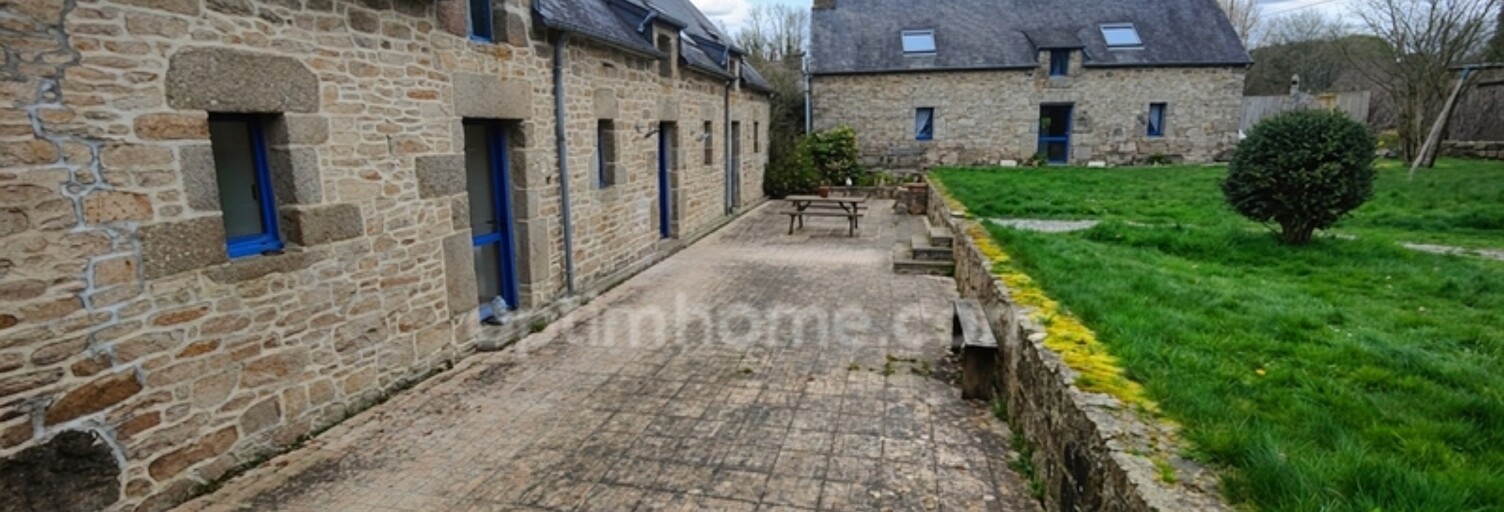 Maison 8 Pièces 263 m² à vendre à Lanrivain (22480)