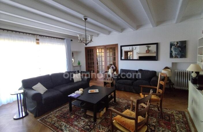 Charente, proche La Rochefoucauld, maison 200 m², piscine couverte avec terrain 5529 m² — photo 4