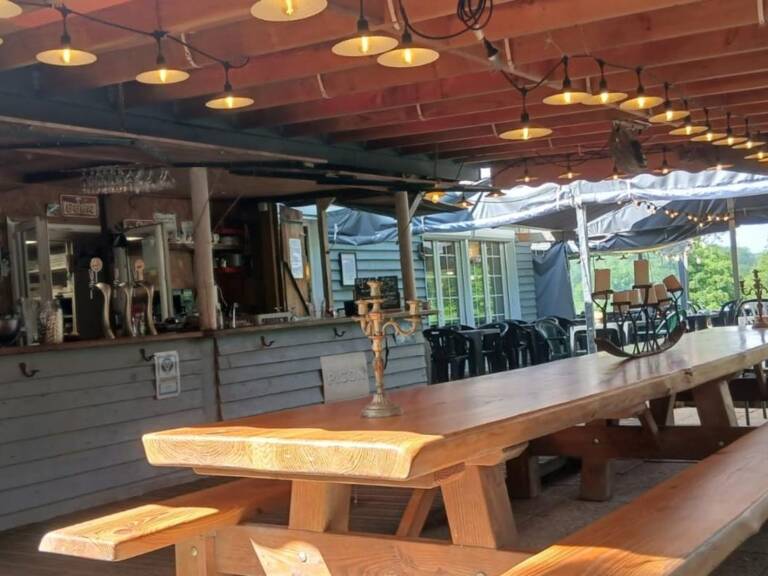 À vendre : Fonds de commerce guinguette au bord de l eau — photo 1
