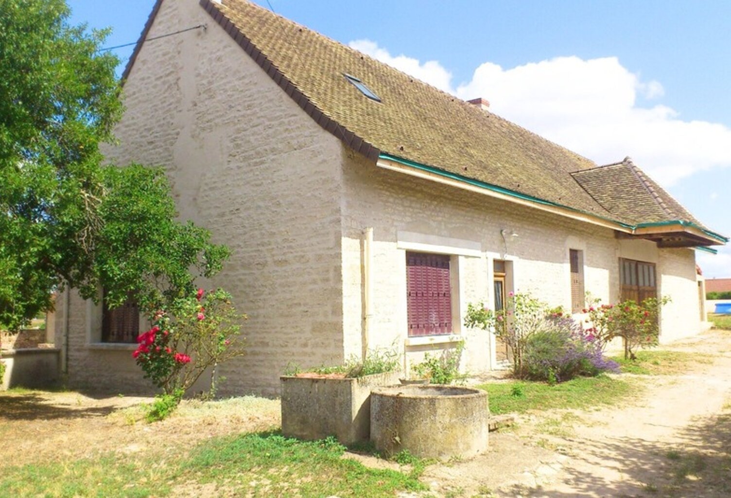 Propriete à vendre 6 pièces SAINT MARCEL (71) + Agrandissemnt possible et terrain à batir - proche des commodites — photo 1