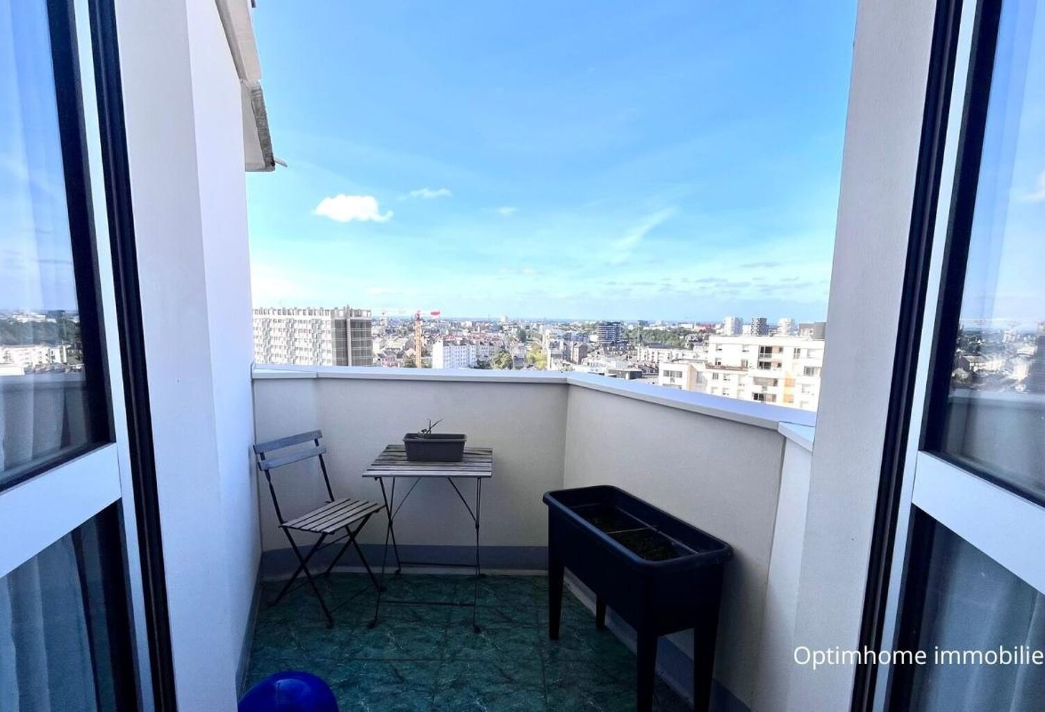 Appartement à vendre T4, 15ème étage vue panoramique — photo 1