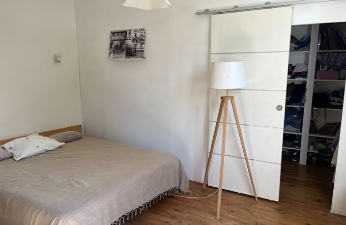 EN EXCLUSIVITÉ ! Maison de 145m² avec dépendances et terrain de 1900m² - LUXÉ (16) — photo 3
