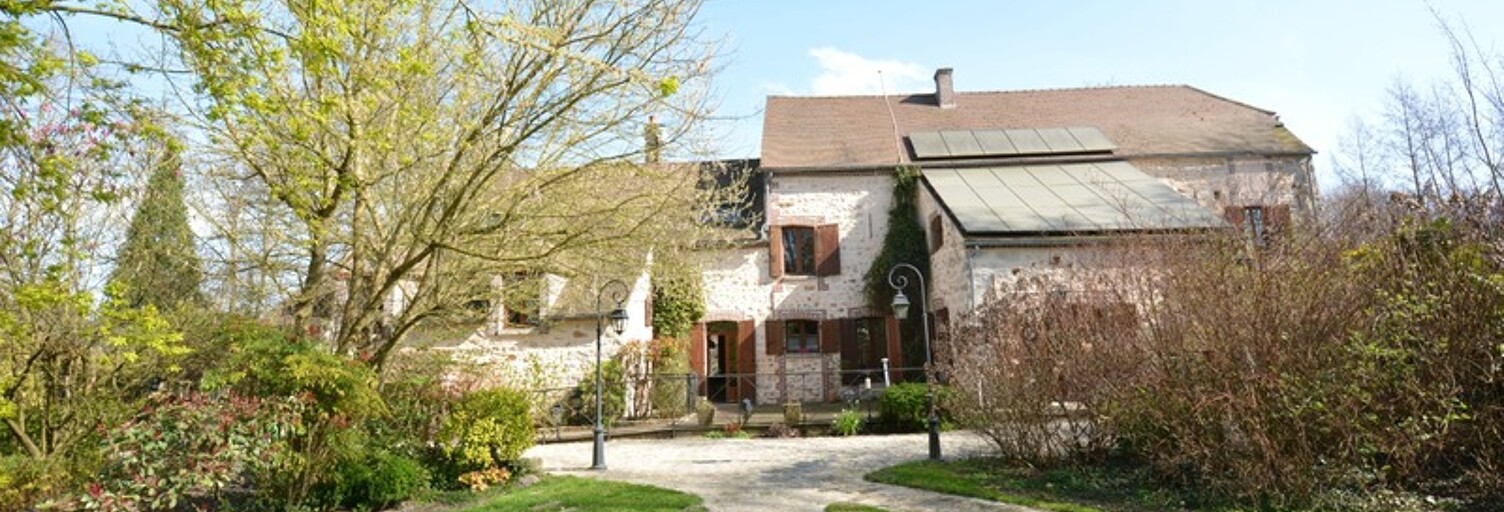 Maison 14 Pièces 347 m² à vendre à Soligny-les-Étangs (10400)