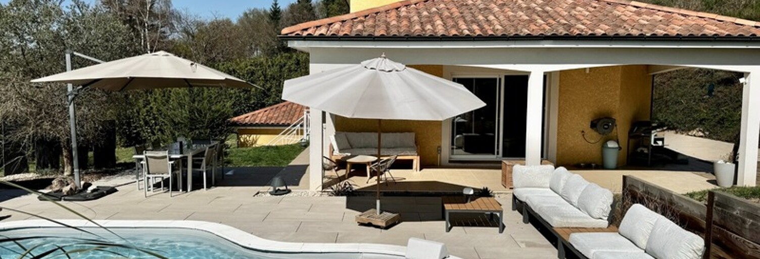 Maison 7 Pièces 260 m² à vendre à Thiers (63300)