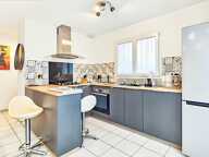 Querrien / NUE-PROPRIETE – Opportunité rare : maison récente 3 chambres, plain-pied avec jardin ! — photo 3