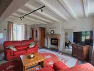 Belle propriété, rénovée récemment, avec gîtes sur 3761 m² de terrain — photo 2