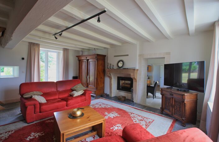 Belle propriété, rénovée récemment, avec gîtes sur 3761 m² de terrain — photo 2