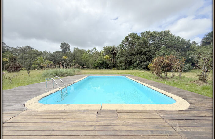 A VENDRE A SINNAMARY UNE MAGNIFIQUE MAISON T6 DE 122 m² SUPERFICIE TERRAIN 3,5 HECTARES - AU PRIX DE 249 000 € — photo 5