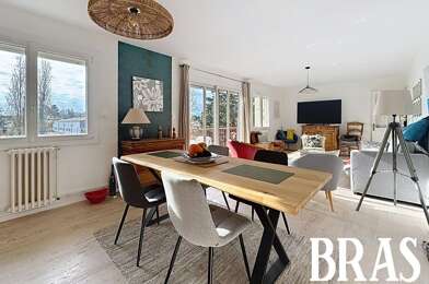 Appartement 4 pièces 274000 €