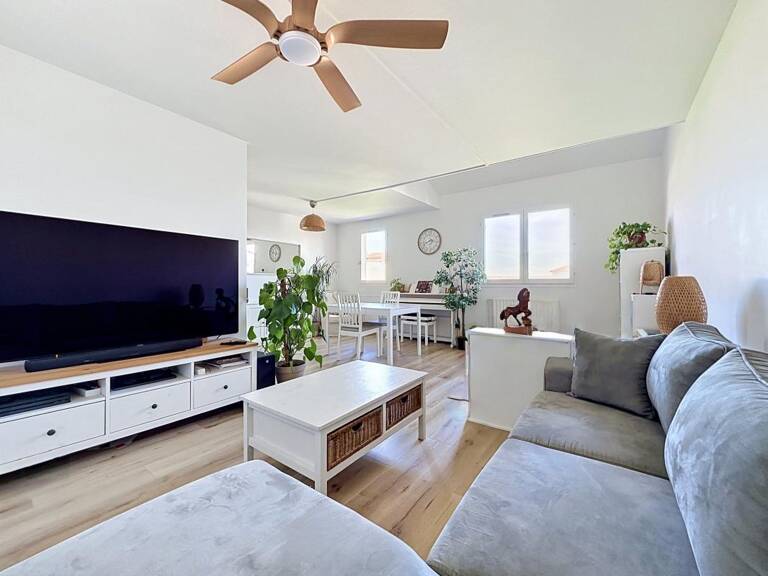 Appartement T4 98 m² dernier étage avec ascenseur - centre-ville calme - 3 chambres - cave — photo 1