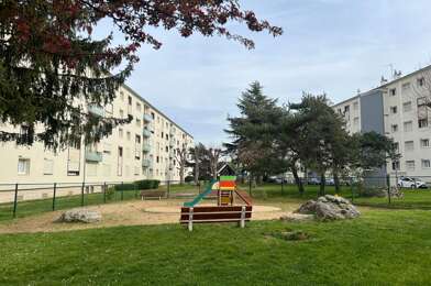 Appartement 4 pièces 170000 €