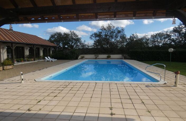 Ensemble immobilier de caractère en Dordogne - grands espaces — photo 5