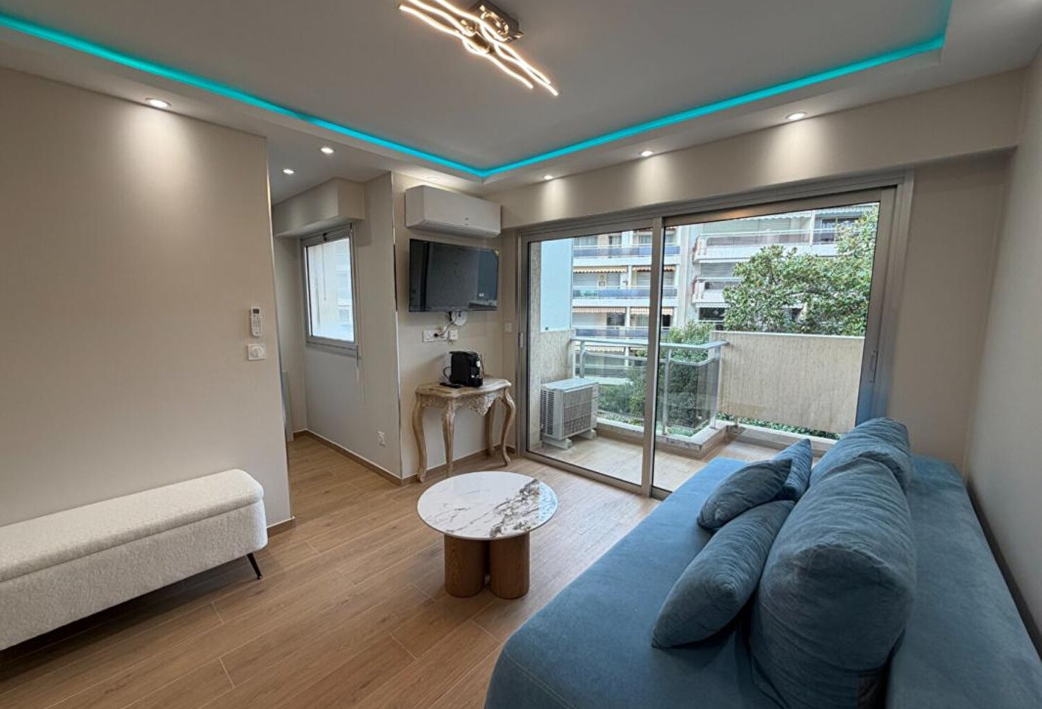 Studio en plein centre de Cannes — photo 1