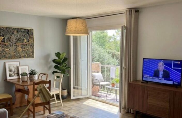 -BASTIA-Appartement T3  60m2 Résidence de 3 niveaux Cave Parking — photo 3