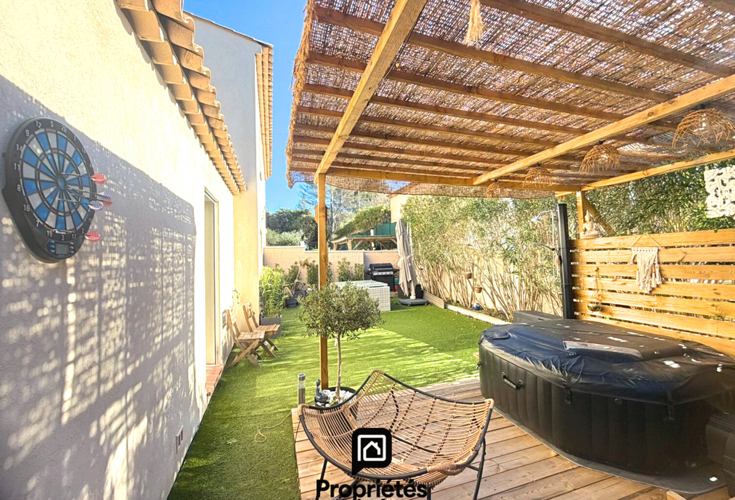 Maison contemporaine 4 pièces 95 m2 avec garage - Fréjus — photo 1