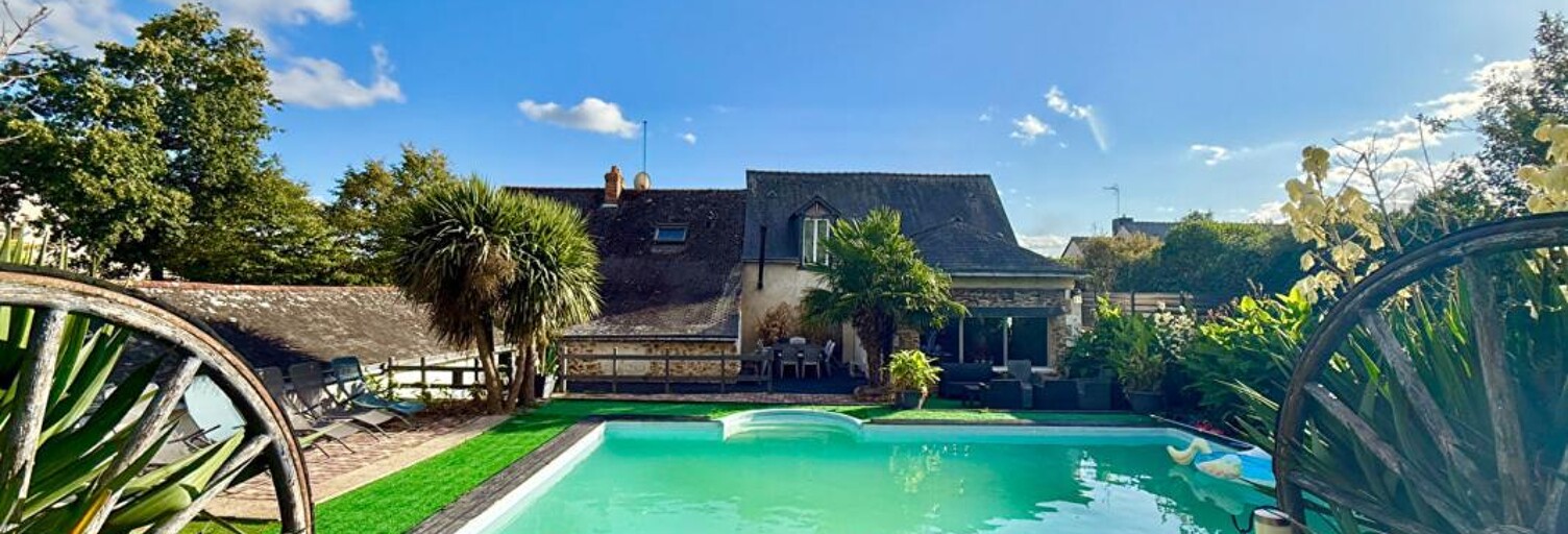 Maison 11 Pièces 260 m² à vendre à Les Hauts-d'Anjou (49330)